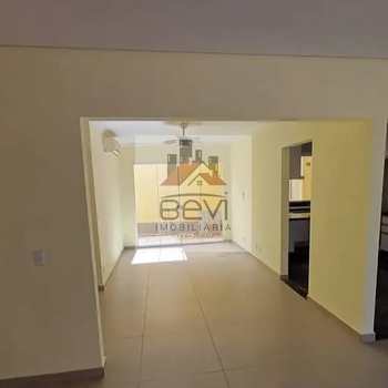 Casa em Águas de São Pedro, bairro Porangaba