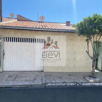 Casa em Piracicaba, bairro Jardim Alvorada