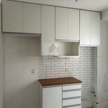 Apartamento em Piracicaba, bairro Dois Córregos