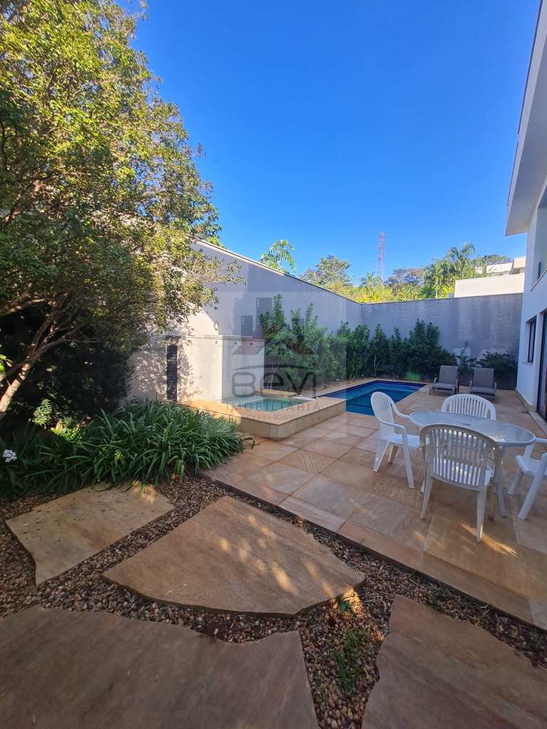 Casa de Condomínio em Piracicaba, no bairro Monte Alegre