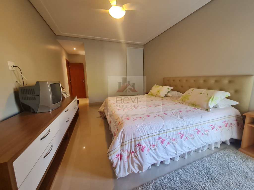 Casa de Condomínio em Piracicaba, no bairro Monte Alegre