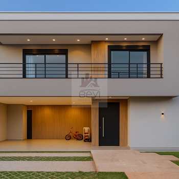 Casa de Condomínio em Piracicaba, bairro Loteamento Residencial E Comercial Villa D'aquila