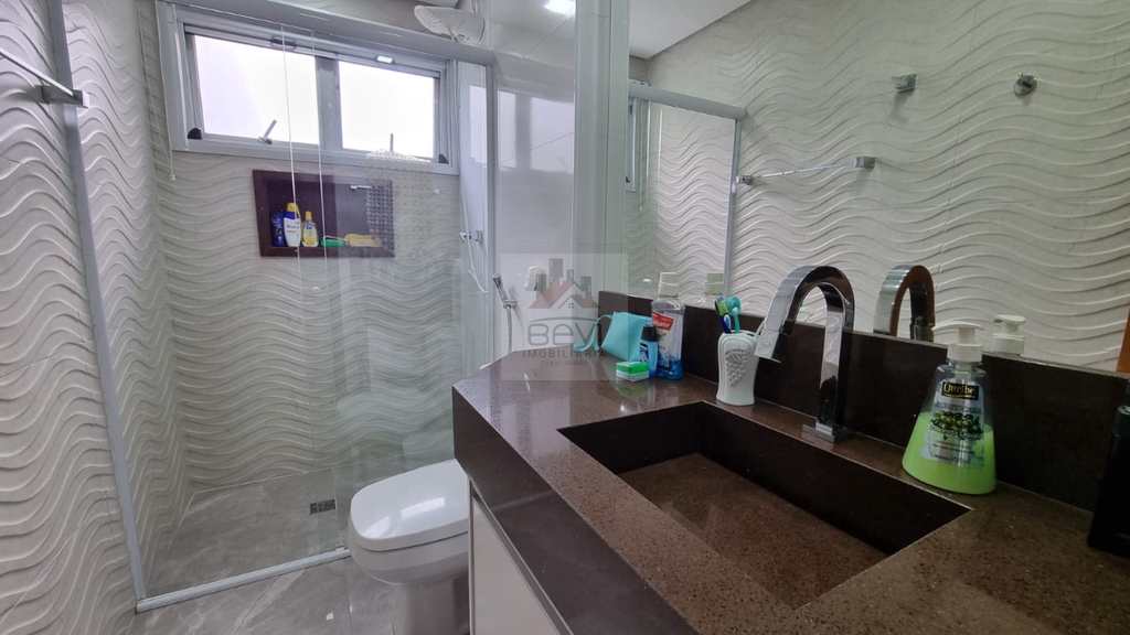 Apartamento em Guarujá, no bairro Barra Funda