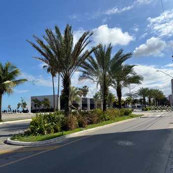 Apartamento em Praia Grande, bairro Boqueirão