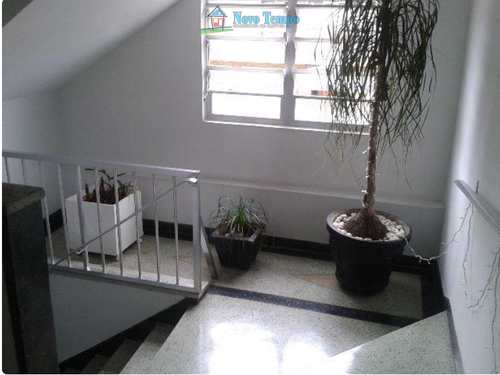 Apartamento, código 9858 em Santos, bairro Embaré