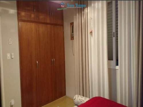 Apartamento, código 9353 em Santos, bairro Boqueirão