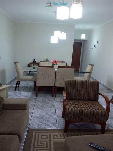 Apartamento, código 8766 em Santos, bairro Embaré