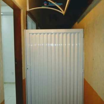 Casa em São Vicente, bairro Vila São Jorge