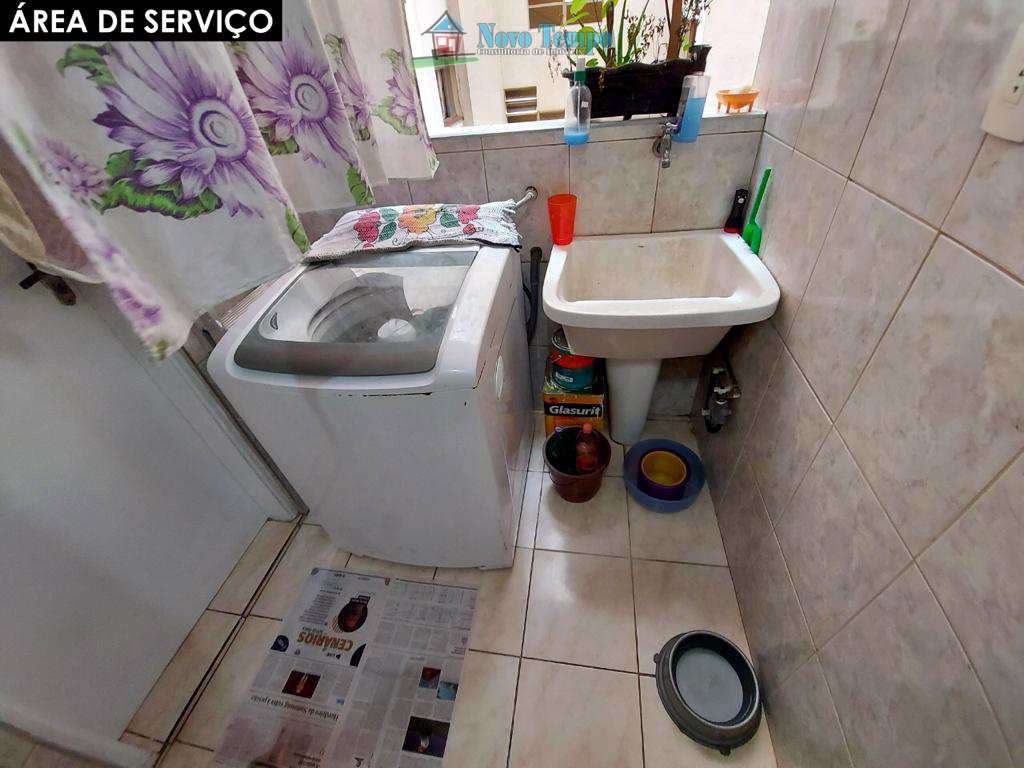 Apartamento em São Vicente, no bairro Itararé