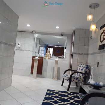 Apartamento em Santos, bairro Embaré