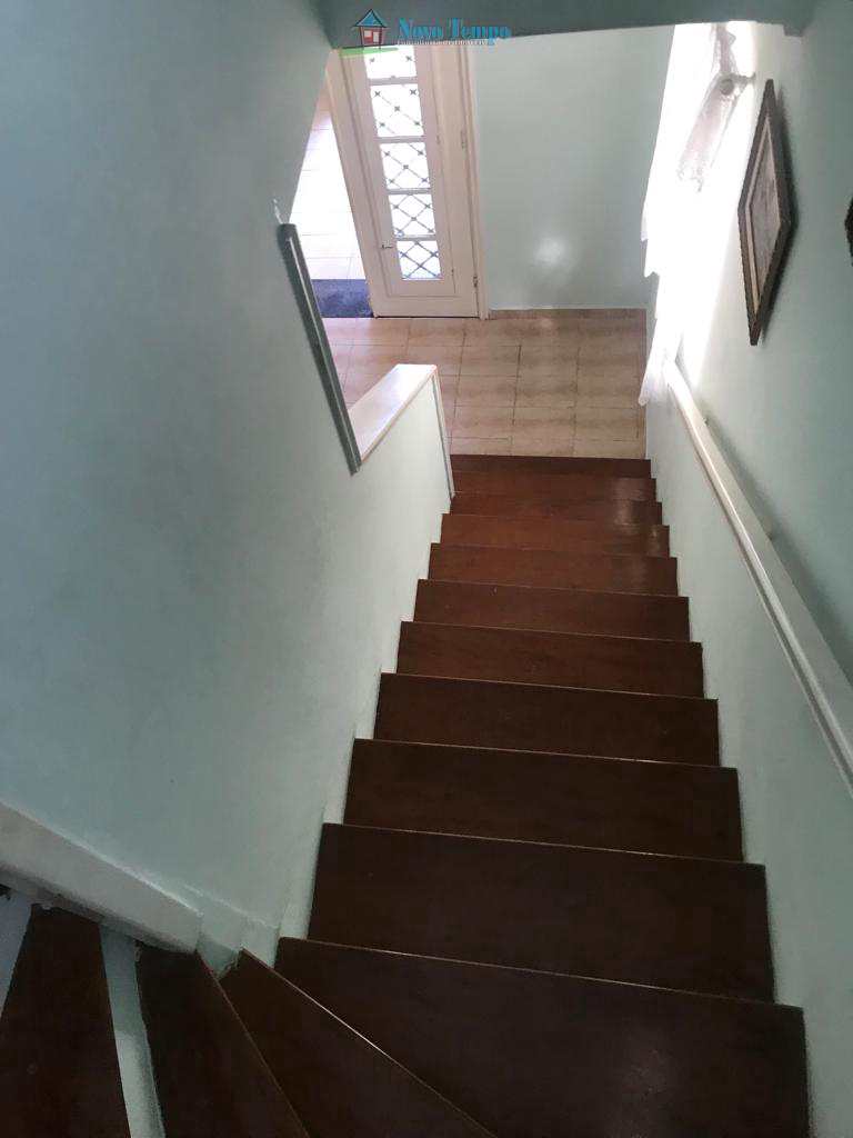 Casa em São Vicente, no bairro Vila São Jorge
