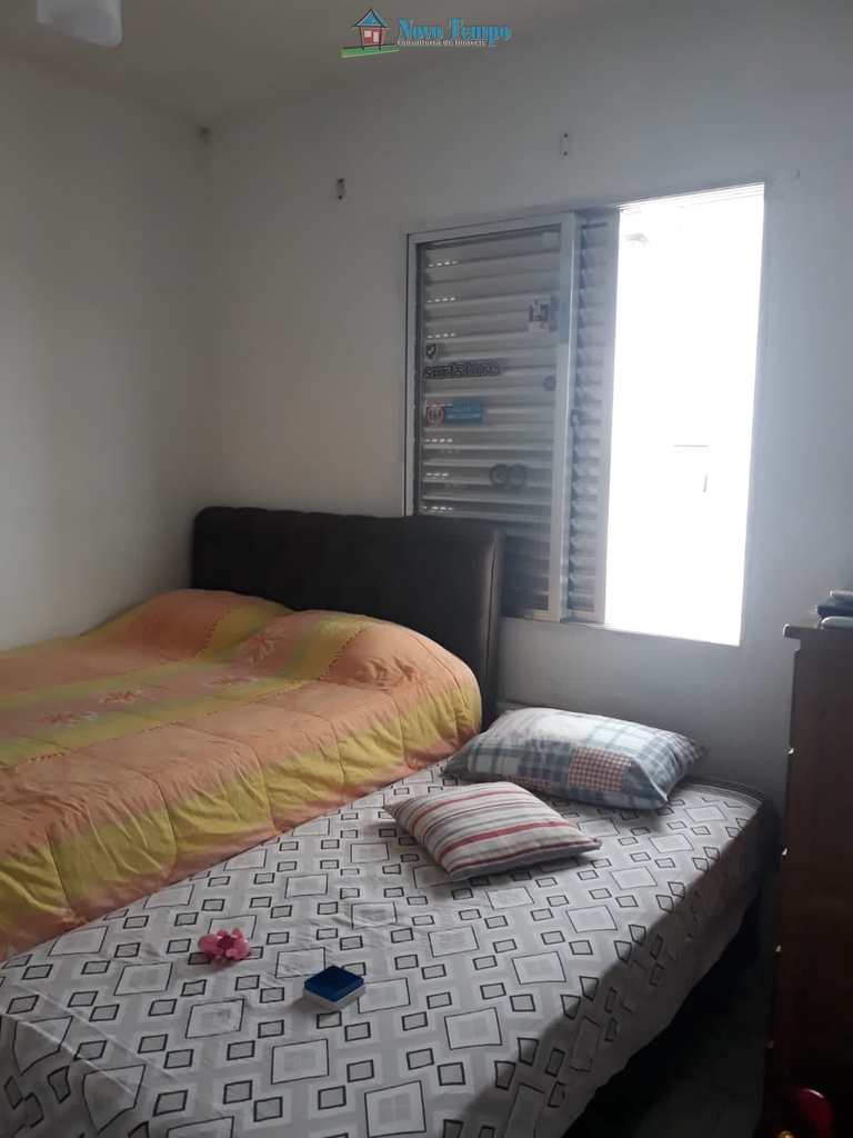 Apartamento em Santos, no bairro Estuário