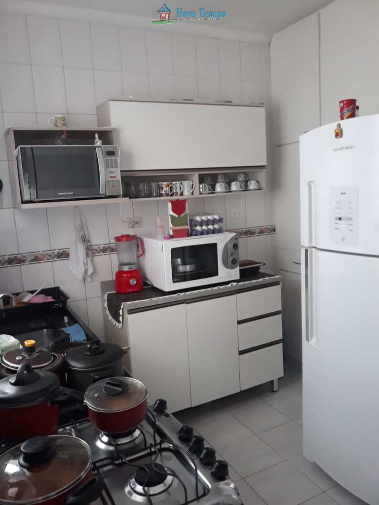 Apartamento em Santos, no bairro Estuário