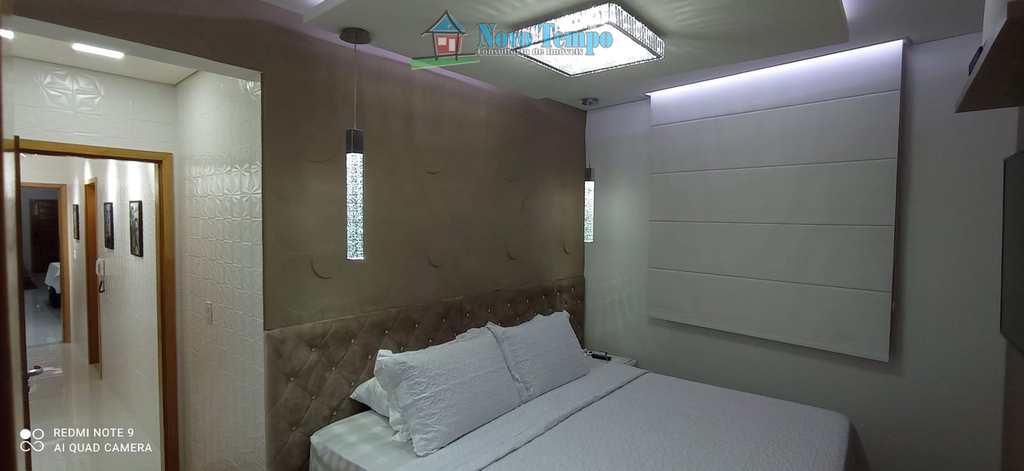 Casa em Santos, no bairro Ponta da Praia