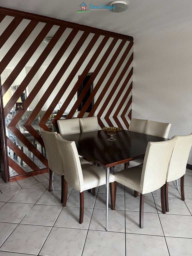 Apartamento em Santos, no bairro Aparecida