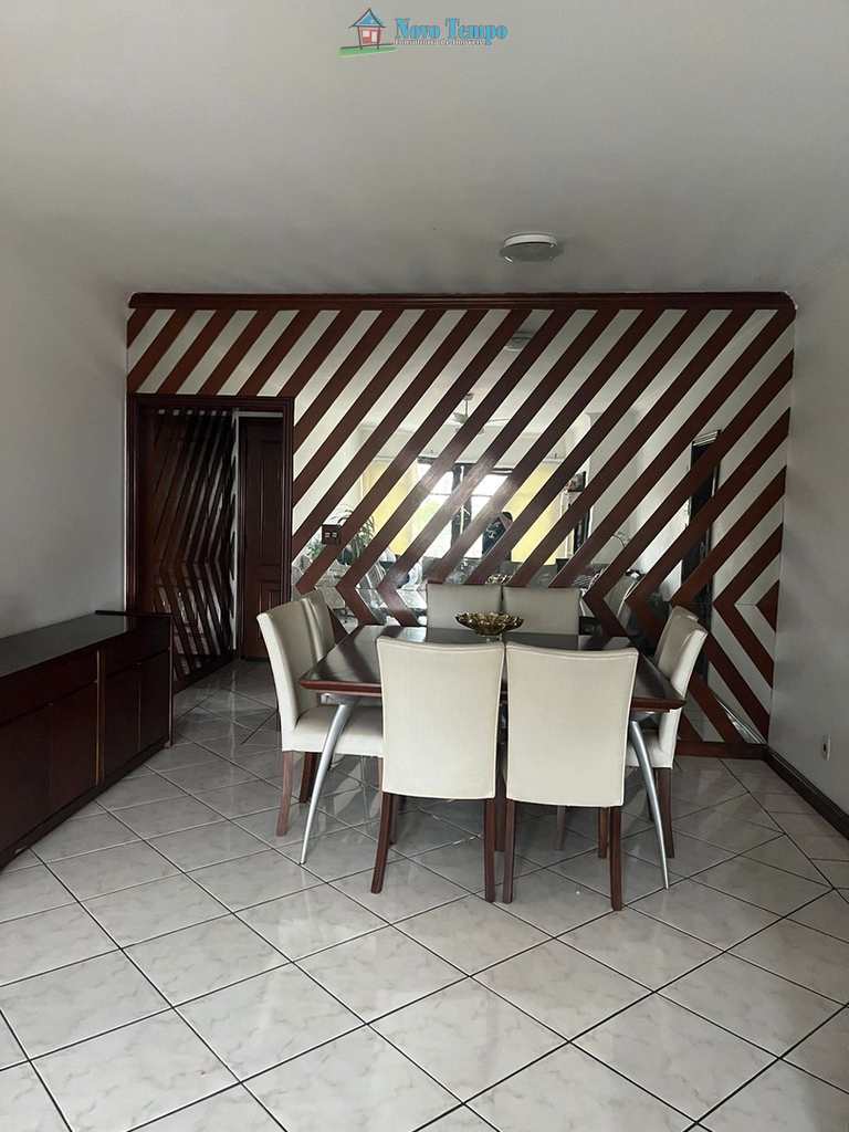 Apartamento em Santos, no bairro Aparecida