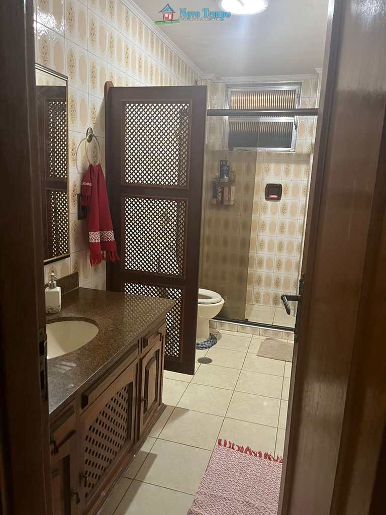 Apartamento em Santos, no bairro Aparecida