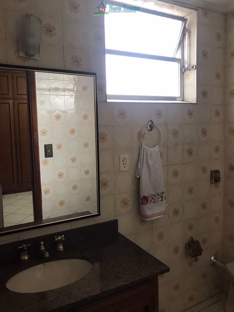 Apartamento em Santos, no bairro Aparecida