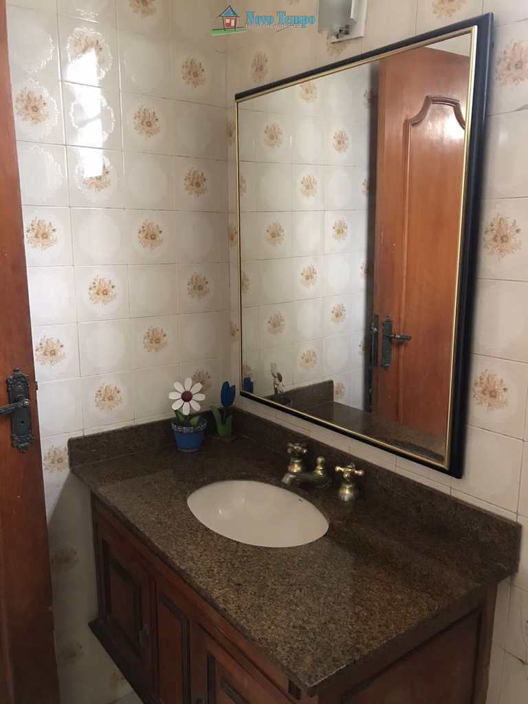 Apartamento em Santos, no bairro Aparecida