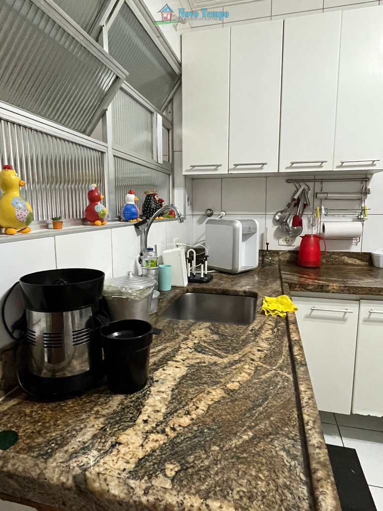 Apartamento em Santos, no bairro Aparecida