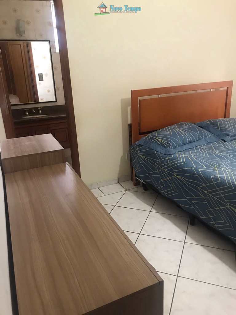 Apartamento em Santos, no bairro Aparecida