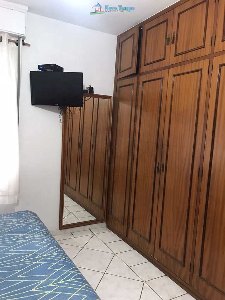 Apartamento em Santos, no bairro Aparecida