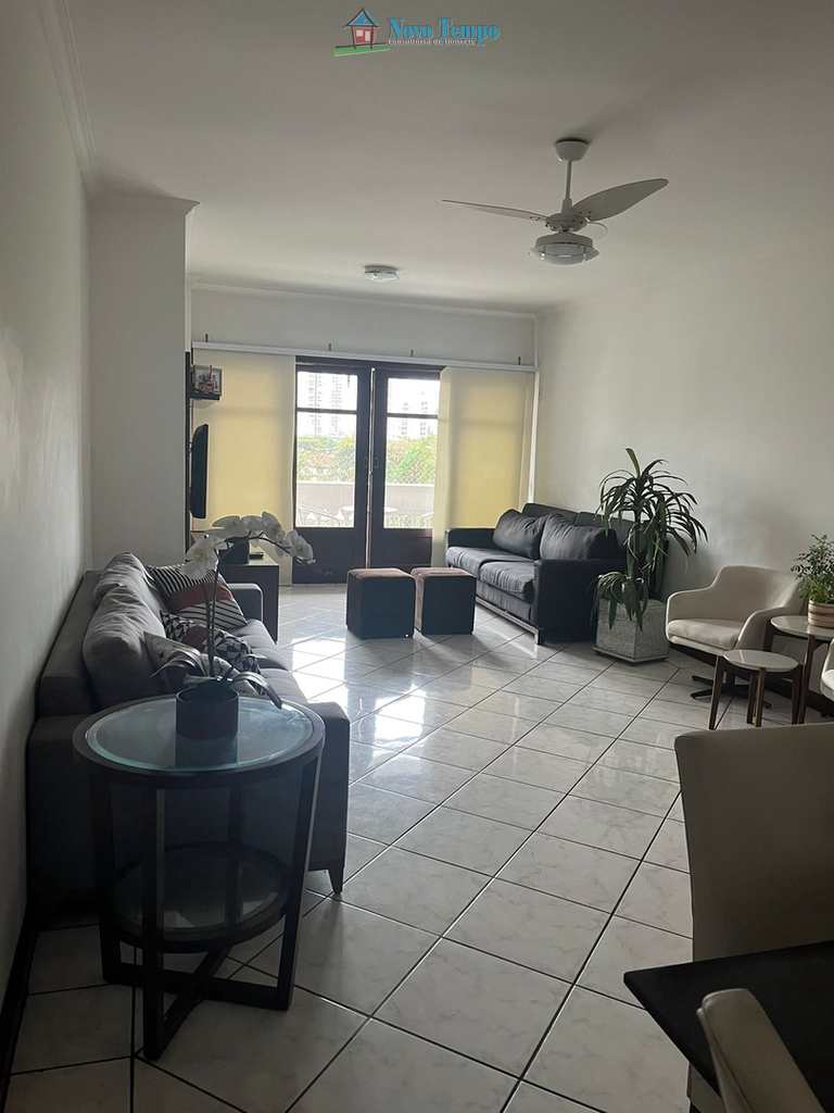 Apartamento em Santos, no bairro Aparecida