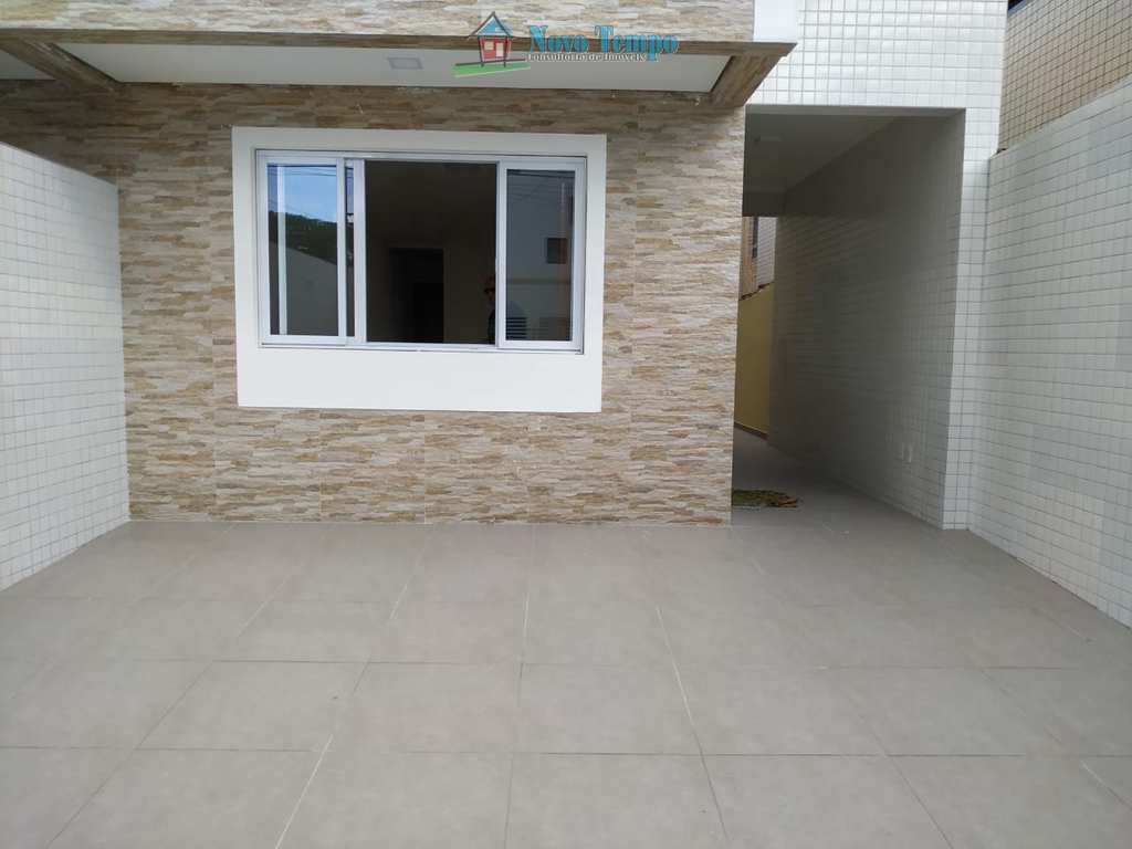 Sobrado em Santos, no bairro Boqueirão
