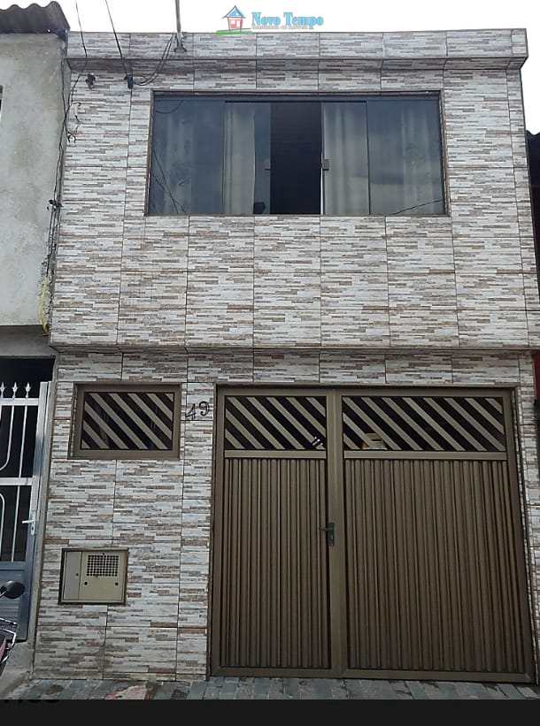 Casa em Santos, no bairro Caneleira