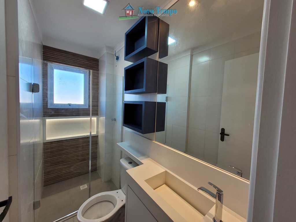 Apartamento em Santos, no bairro Campo Grande