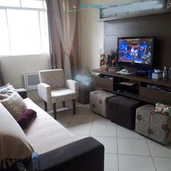 Apartamento em Santos, bairro Macuco