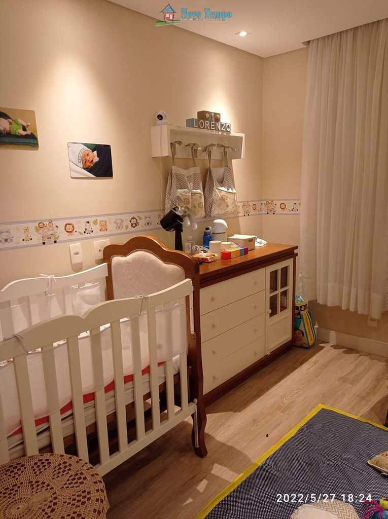 Apartamento em Santos, no bairro Estuário