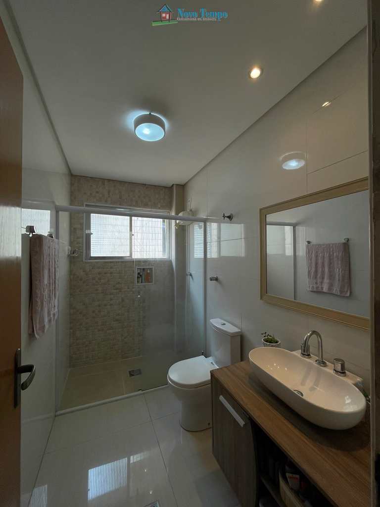 Apartamento em São Vicente, no bairro Itararé