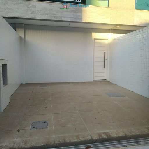 Sobrado em Santos, no bairro Embaré