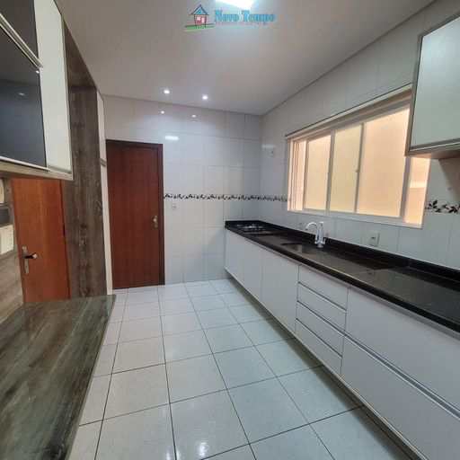 Casa em Santos, no bairro Estuário