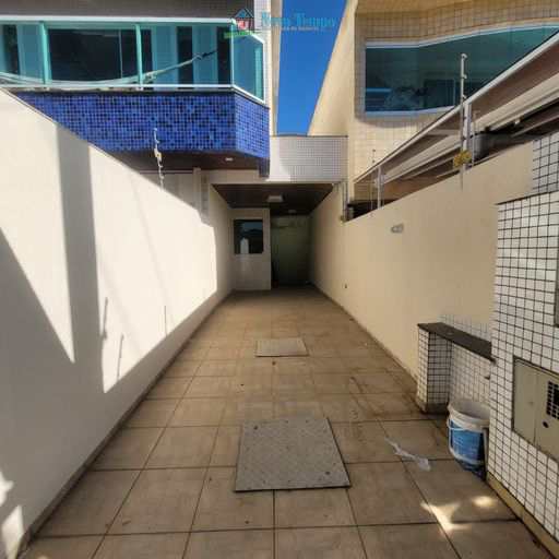 Casa em Santos, no bairro Estuário