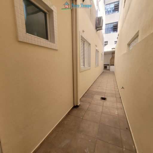 Casa em Santos, no bairro Estuário