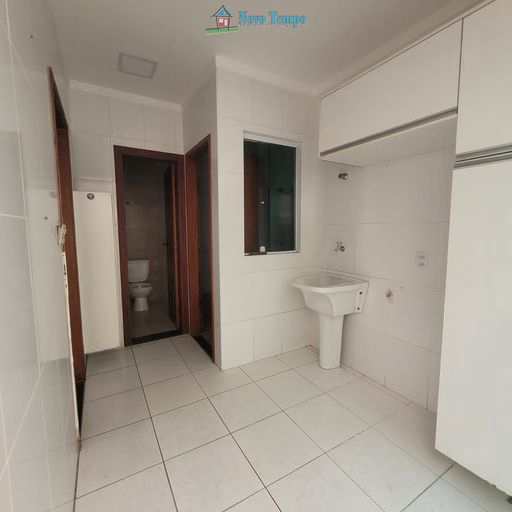 Casa em Santos, no bairro Estuário