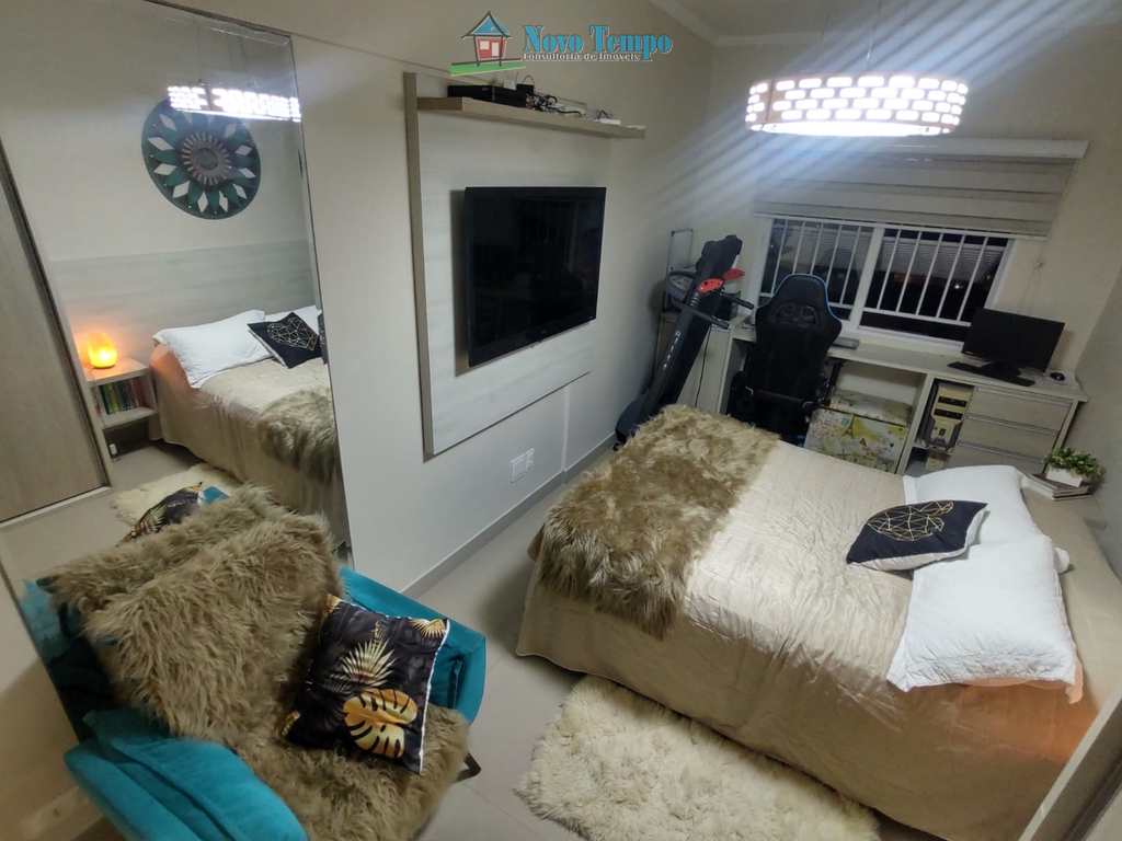 Apartamento em Santos, no bairro Campo Grande