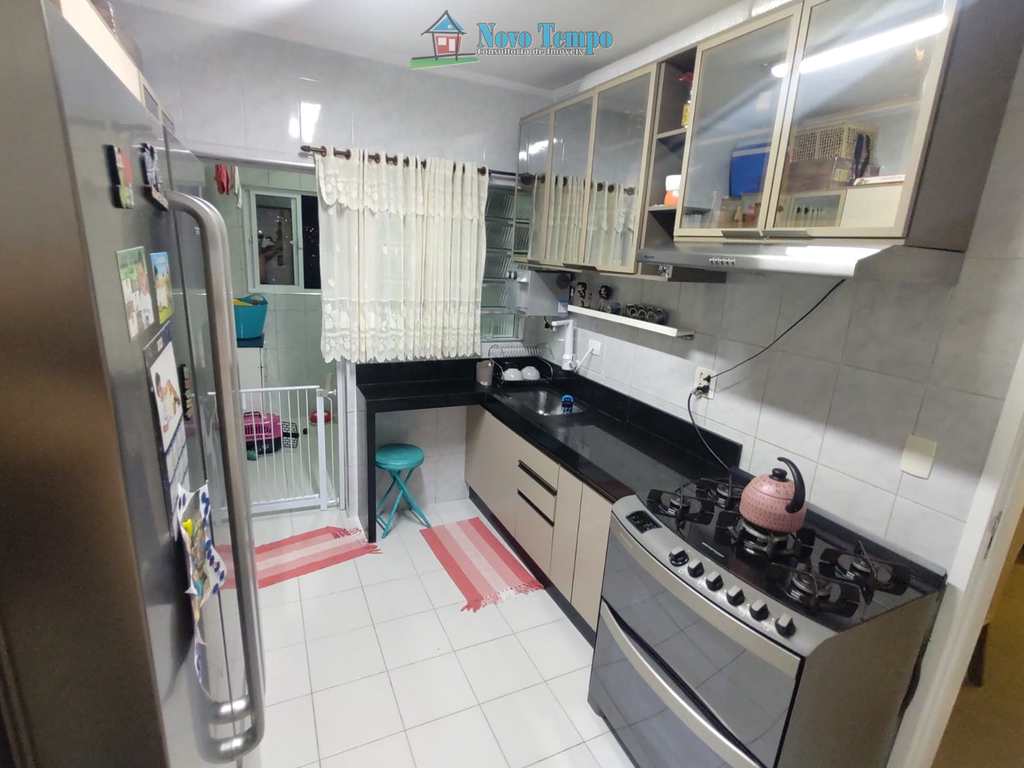 Apartamento em Santos, no bairro Campo Grande
