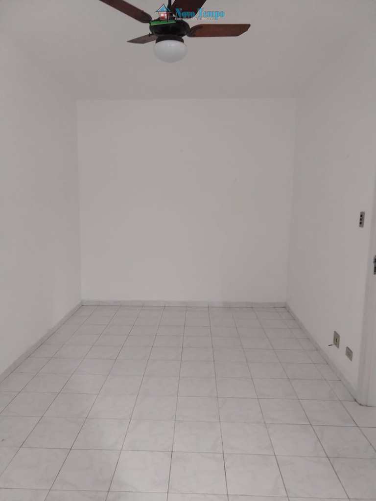 Apartamento em São Vicente, no bairro Itararé