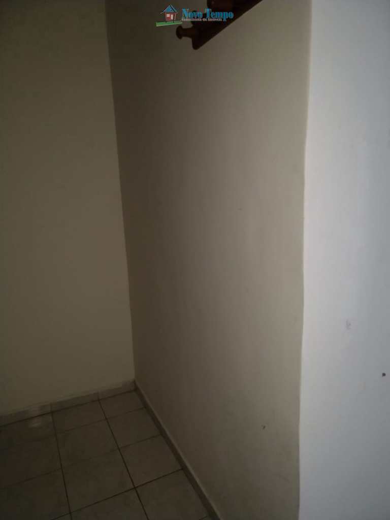 Apartamento em São Vicente, no bairro Itararé