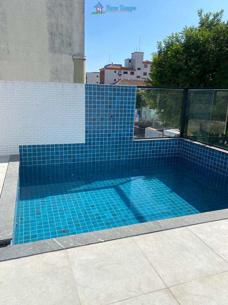 Casa em Santos, no bairro Boqueirão