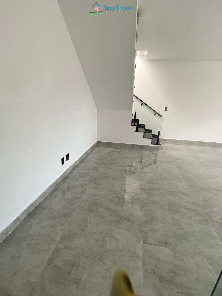Casa em Santos, no bairro Boqueirão