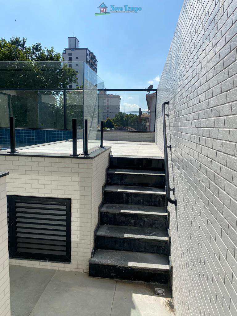 Casa em Santos, no bairro Boqueirão