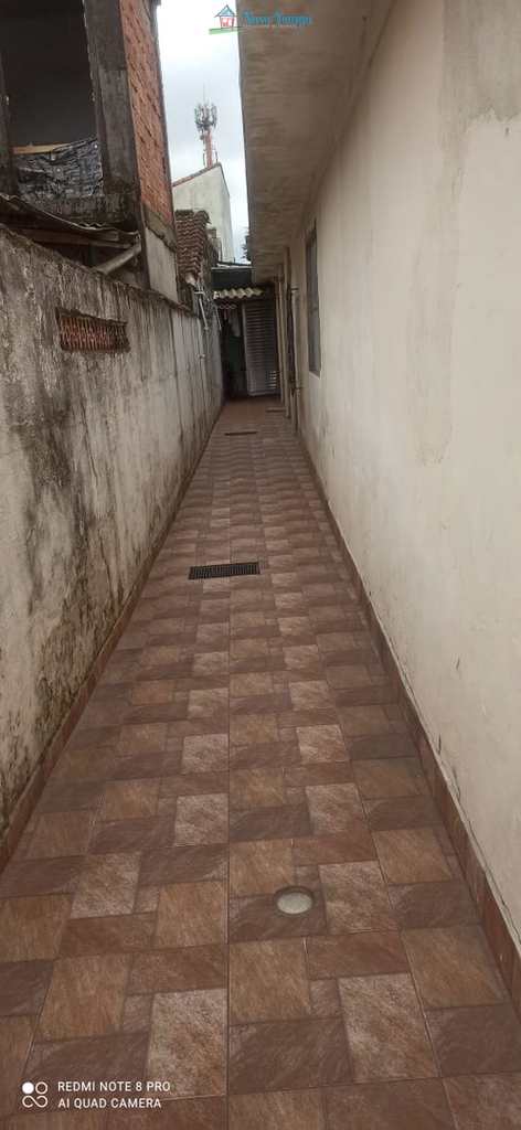 Casa em Santos, no bairro Santa Maria