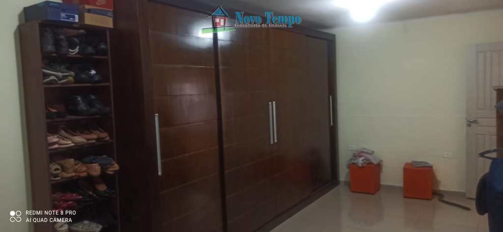 Casa em Santos, no bairro Santa Maria