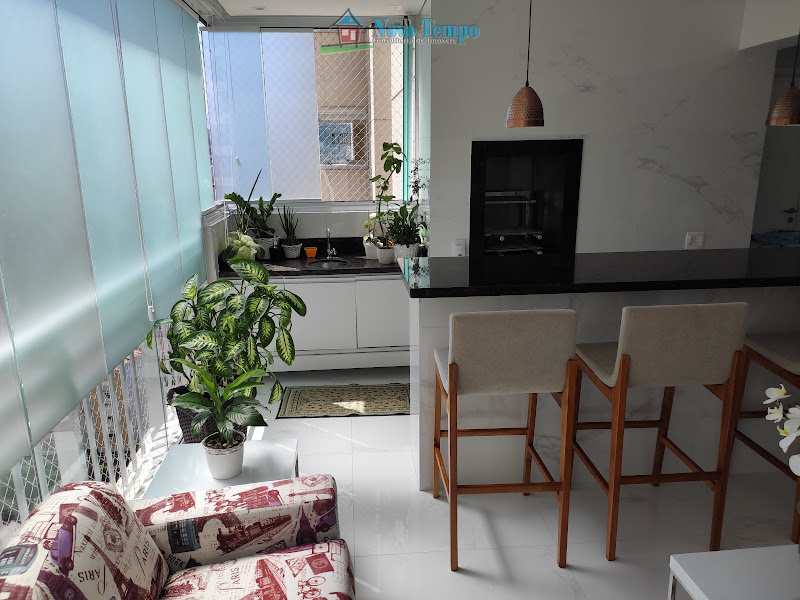 Apartamento em Santos, no bairro Marapé