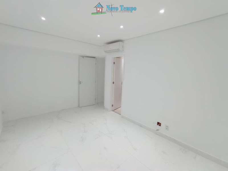 Apartamento em Santos, no bairro Marapé