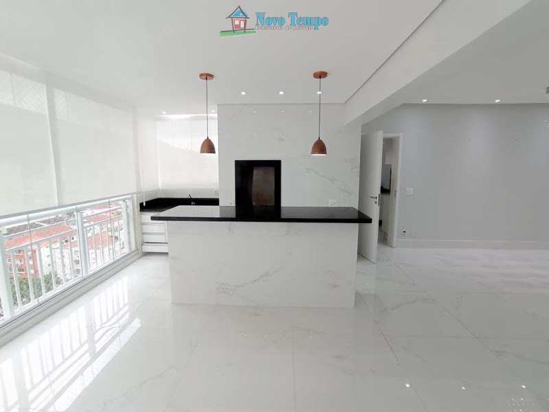 Apartamento em Santos, no bairro Marapé